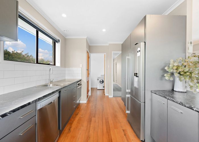  at 21 Margaret Place, Deanwell, Hamilton