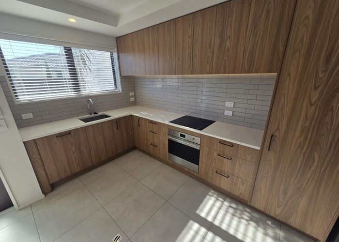  at 2/9 Edgeware Road, St. Albans, Christchurch City, Canterbury