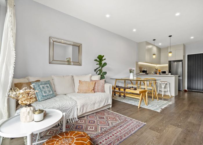  at 5/2 Waipa Street, Birkenhead, Auckland