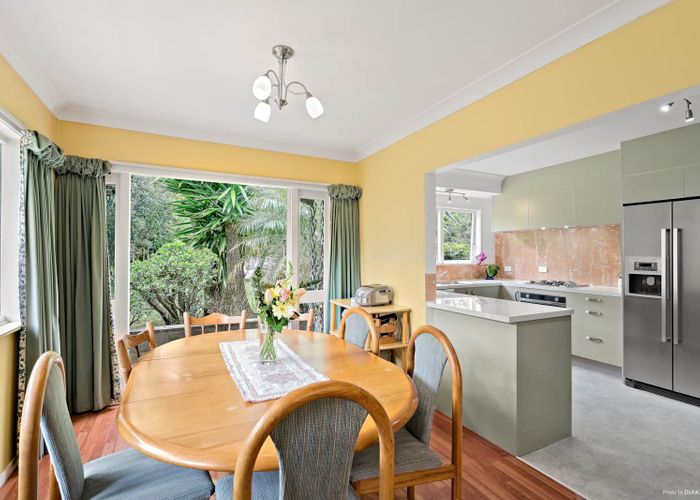  at 9 Trust Place, Sunnyhills, Auckland