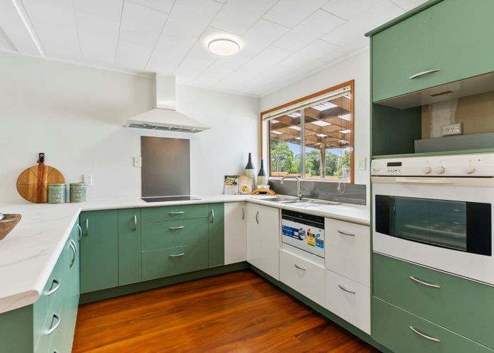  at 26 Cockayne Crescent, Sunnynook, North Shore City, Auckland