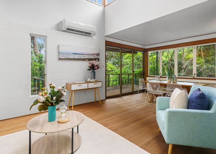  at 30 Howard Road, Point Howard, Lower Hutt