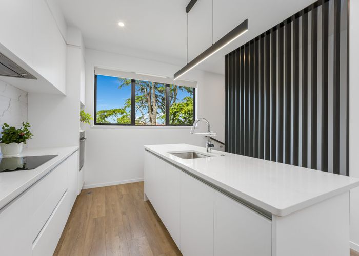  at 18/54 Taharoto Road, Takapuna, North Shore City, Auckland