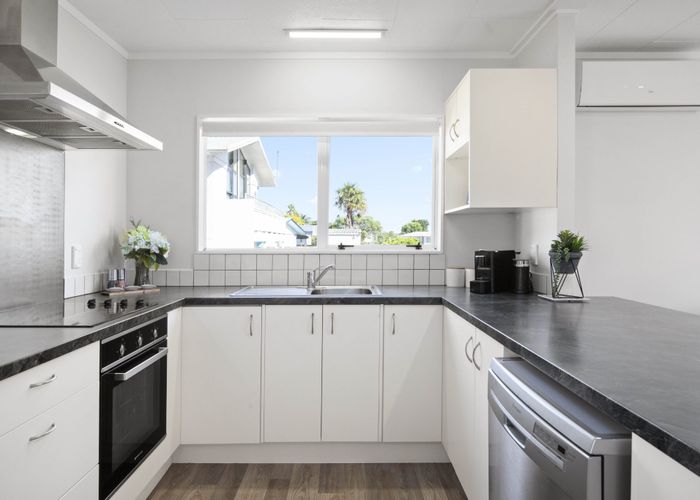  at 2 Duke Avenue, Pukekohe, Pukekohe