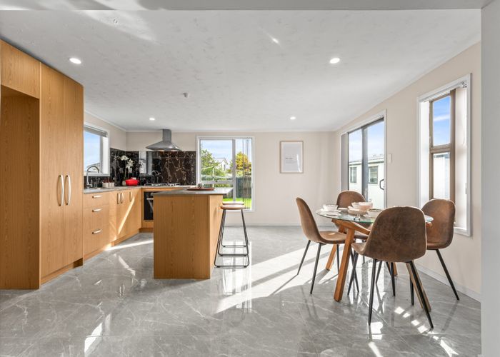  at 15 Mayflower  Close, Manukau, Manukau City, Auckland