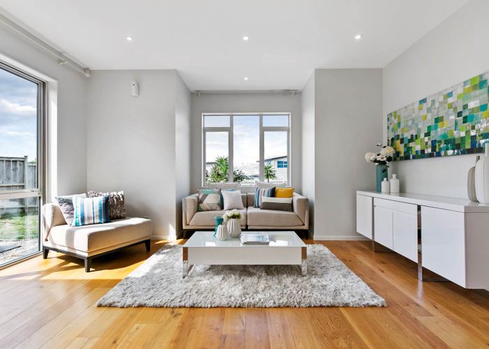  at 25 Platinum Rise, Ranui, Auckland