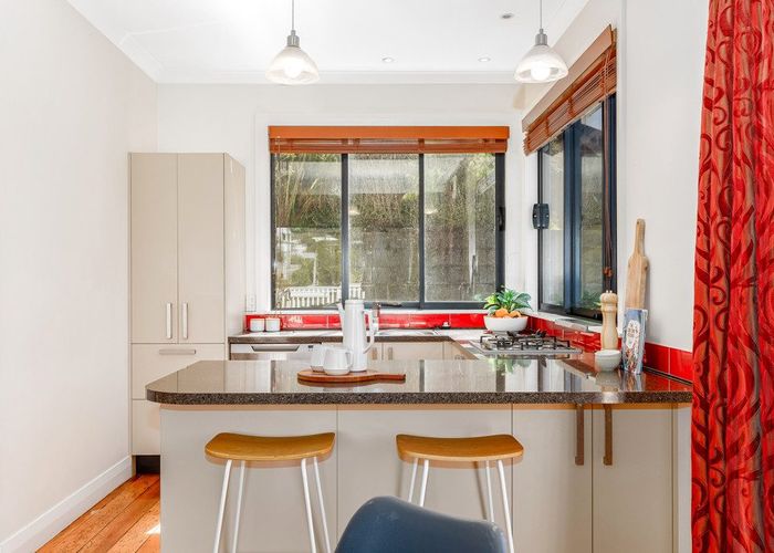  at 94 Eden Street, Island Bay, Wellington, Wellington