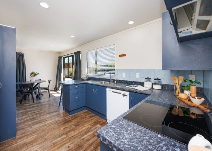  at 92 Parnell Heights Drive, Kelvin Grove, Palmerston North, Manawatu / Whanganui