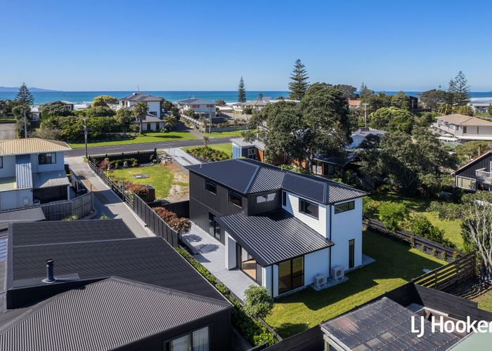  at 100B Dillon Street, Waihi Beach