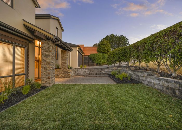  at 2/86 Vale Road, St Heliers, Auckland