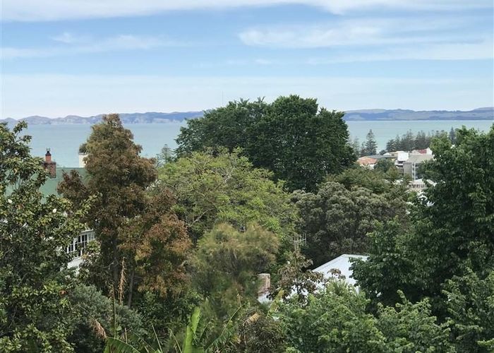  at 13C Onslow Road, Bluff Hill, Napier, Hawke's Bay