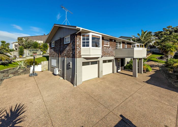  at 14 Anna Watson Road, Half Moon Bay, Auckland