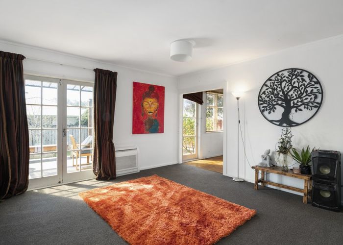  at 84 William Street, Richmond