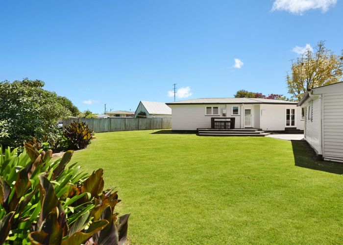  at 56 Southsea Crescent, Silverdale, Hamilton, Waikato