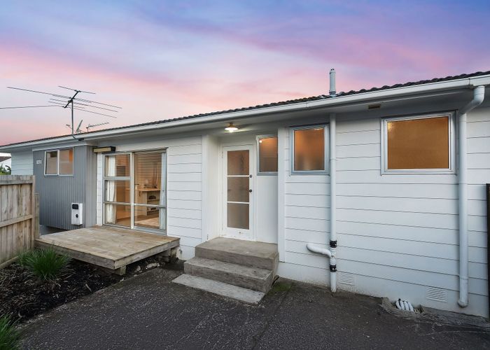  at 8 Corric Hill, Torbay, North Shore City, Auckland