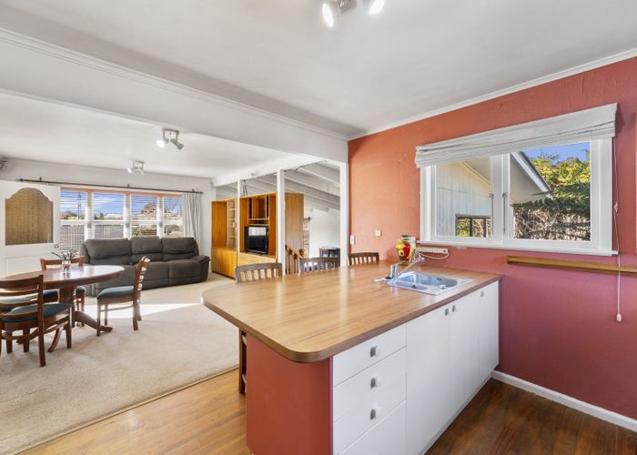  at 84 Masefield Avenue, Maraenui, Napier, Hawke's Bay