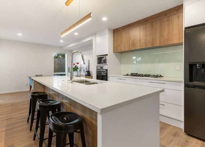  at 25B Capilano Place, Glenfield, North Shore City, Auckland