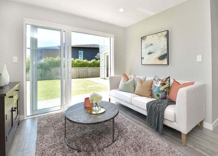 at 12 Seaview Crescent, Hatfields Beach, Orewa