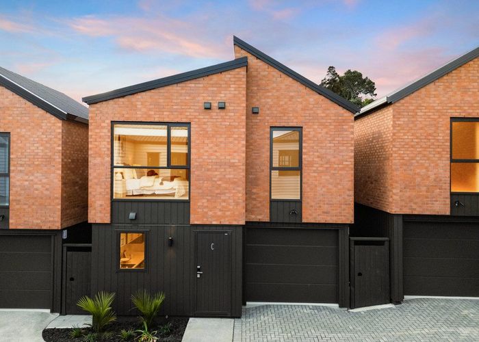 at 73C Salamanca Road, Sunnynook, North Shore City, Auckland