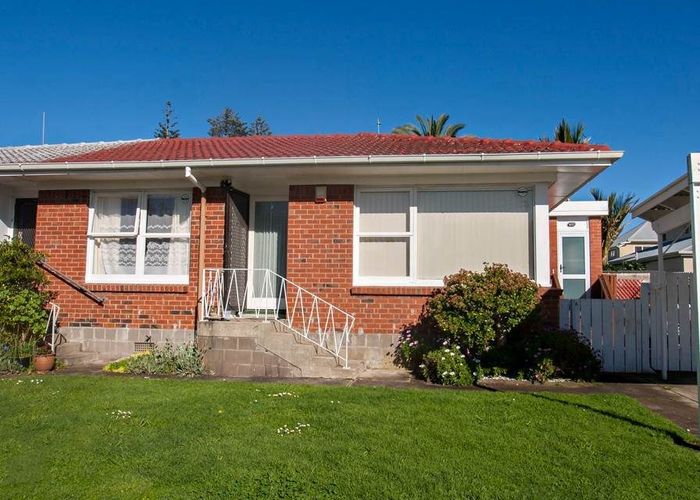  at 4/120 Selwyn Street, Onehunga, Auckland City, Auckland