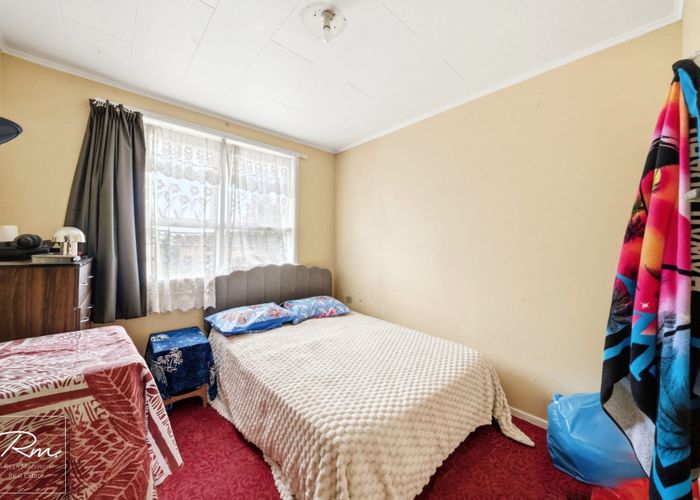  at 17 Tranent Road, Mangere, Manukau City, Auckland