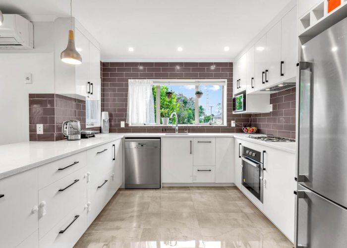  at 1 Thomas Rea Place, Te Atatu South, Auckland