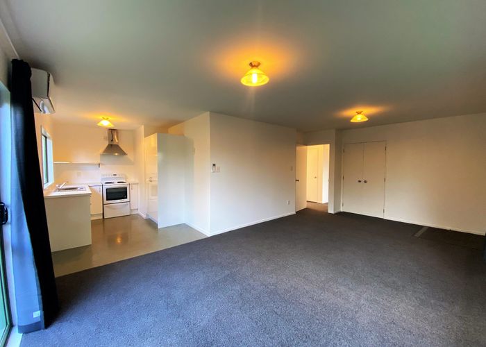  at 25E Leonard Road, Mount Wellington, Auckland City, Auckland