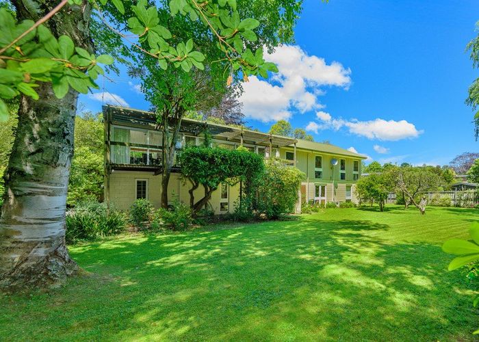  at 24 Thorrington Road, Cashmere, Christchurch