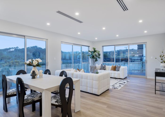  at 8 & 8a Kiokio Place, Swanson, Waitakere City, Auckland