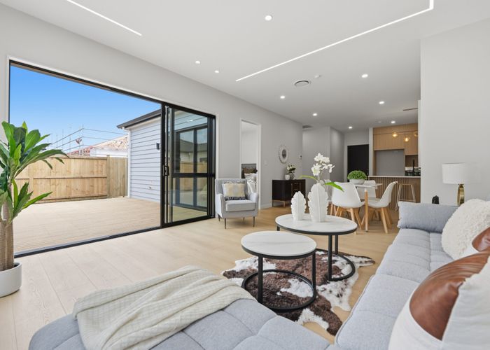  at 24 Pupu Crescent, Papakura, Papakura, Auckland