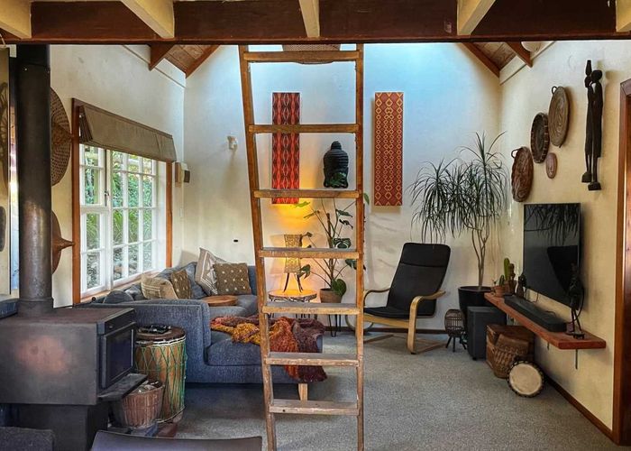  at 35 Crescent Road East, Ostend, Waiheke Island