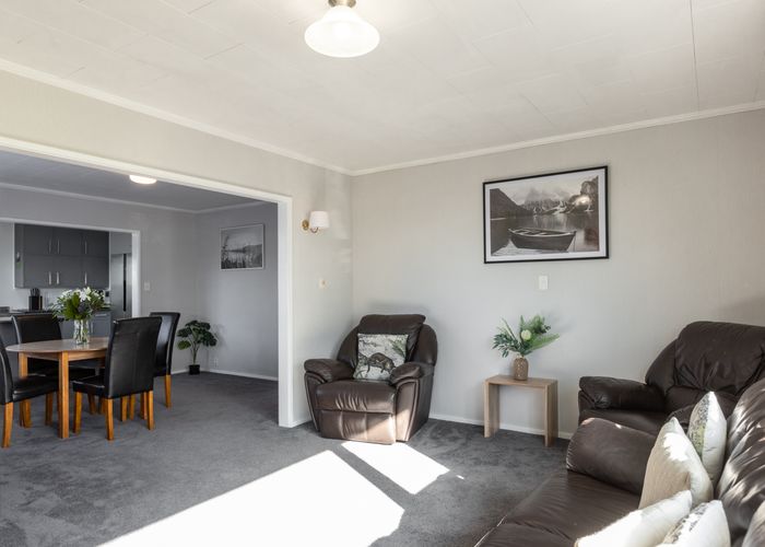  at 221 Westminster Avenue, Tamatea, Napier