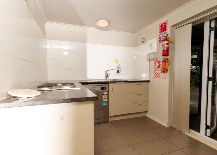  at 8 Swanson Road, Henderson, Auckland