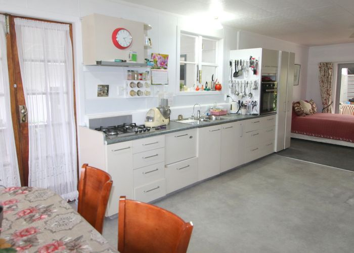  at 129 Peria Road, Peria