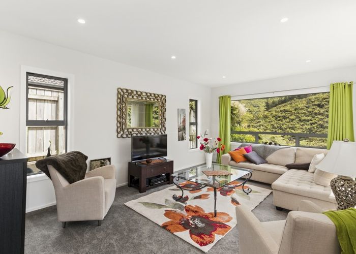  at 36 Meadowbank Drive, Belmont, Lower Hutt