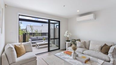  at 5/15 Tilden Avenue, Hillcrest, Auckland