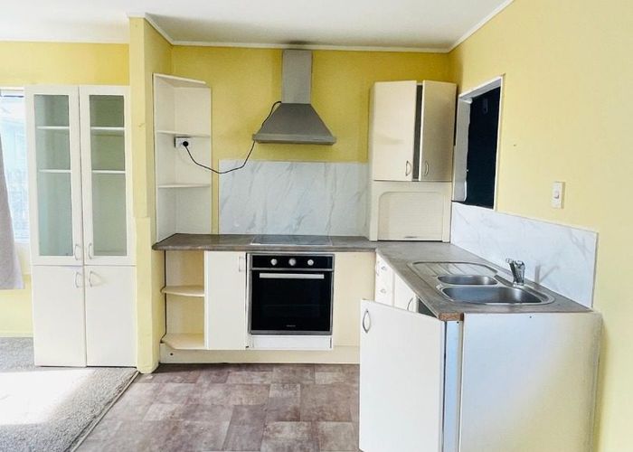  at 53A MAPLESDEN DRIVE, Clendon Park, Manukau City, Auckland