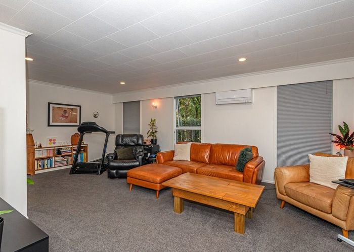  at 20 Motuoapa Pl, Kelvin Grove, Palmerston North, Manawatu / Whanganui