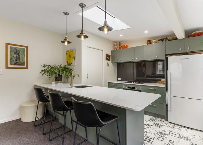  at 87 Standen Street, Karori, Wellington