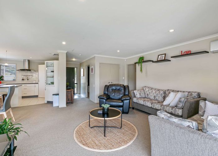  at 2 Eagle Street, Welcome Bay, Tauranga