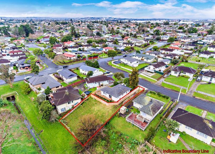  at 8A Daphne Road, Papatoetoe, Manukau City, Auckland