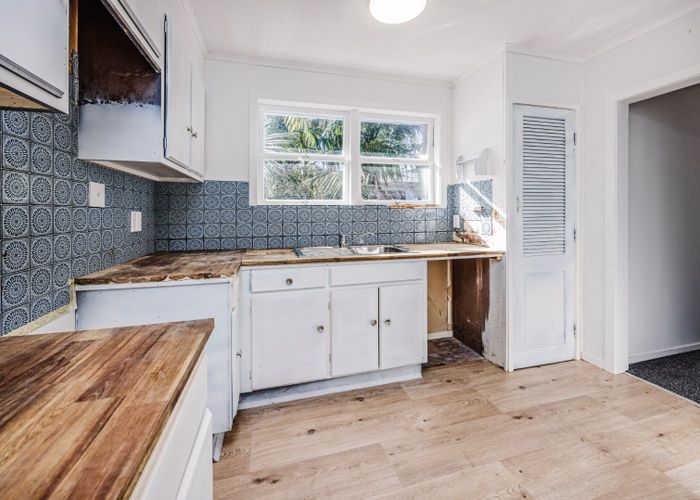  at 43 Ellice, Totara Vale, North Shore City, Auckland