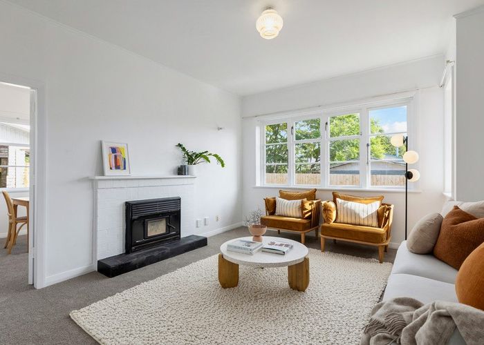  at 4/24 Formby Avenue, Point Chevalier, Auckland