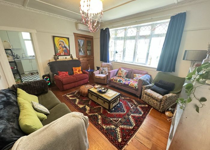  at 55 Raroa Road, Kelburn, Wellington, Wellington