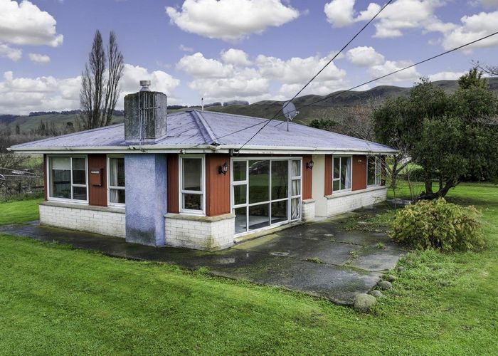  at 1696 State Highway 2, Hastings