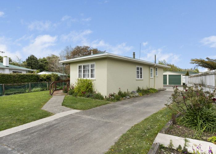  at 11 Windsor Street, Terrace End, Palmerston North