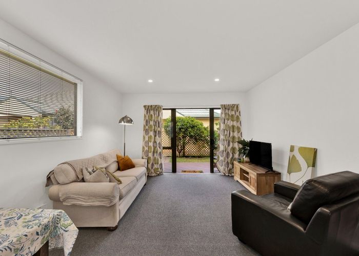  at 9/90 Hawke Street, New Brighton, Christchurch City, Canterbury