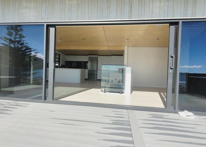  at 32 Ocean Parade, Pukerua Bay, Porirua