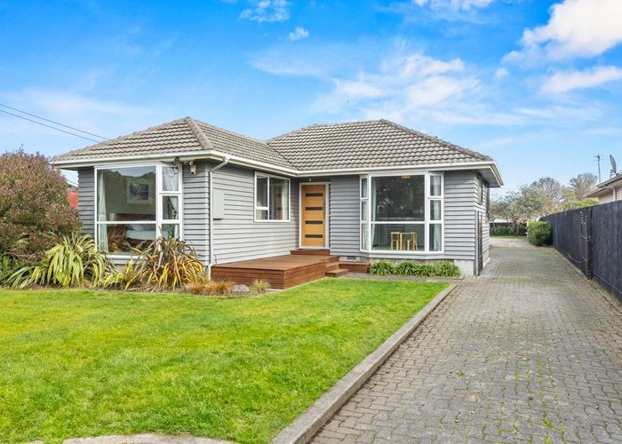  at 156 Pine Avenue, South New Brighton, Christchurch