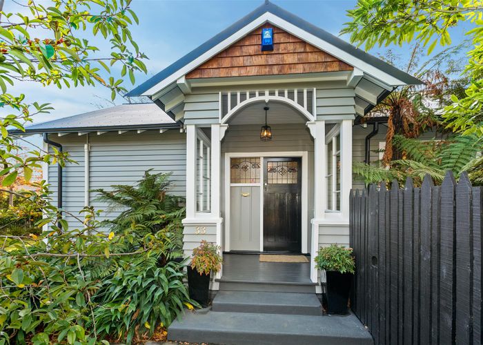  at 33 Ngaio Street, Saint Martins, Christchurch